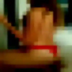 Photo de Adeline à Ollioules (43 ans) - plan cul gratuit