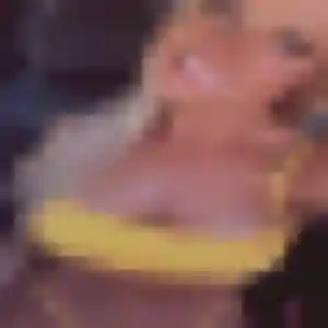 Photo sexy de Wambui, 37 ans à Orange - rencontre coquine
