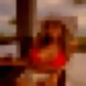 Yemisi, 25 ans, disponible à Orival pour une rencontre coquine
