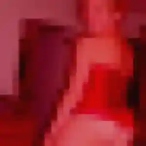 Ronke, 28 ans, en ligne à Ourville-en-Caux pour un plan cul
