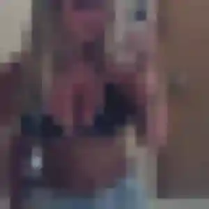 Nadia, fille de 37 ans veut plan cul à Outreau