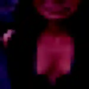 Modupe, 39 ans, connectée à Ouveillan pour une rencontre coquine