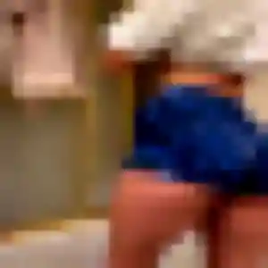 Béatrice, 24 ans, cherche un plan cul à Paray-sous-Briailles
