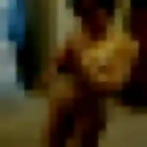 Photo de Josiane à Paslières (28 ans) - plan cul gratuit