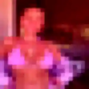 Photo de Djénéba à Pérignat-lès-Sarliève (39 ans) - plan cul gratuit