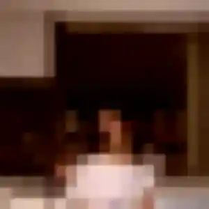 Nicole, 24 ans, connectée à Perrex pour une rencontre coquine
