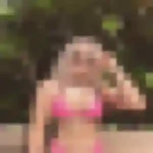 Zawadi, 34 ans, connectée à Pierric pour une rencontre coquine