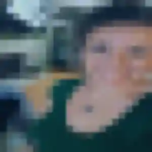 Élise, 30 ans, connectée à Pionnat pour une rencontre coquine