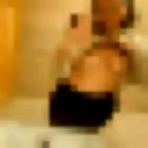 Photo privée de Wivine, 24 ans à Plaisir - plan discret