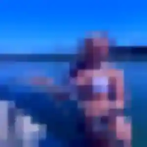 Photo de Pénélope à Plivot (30 ans) - plan cul discret
