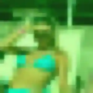 Contacte Ophélie, 22 ans à Plounéour-Brignogan-plages gratuitement