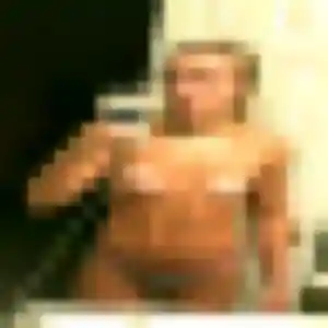 Aida (29 ans) à Plounévez-Quintin cherche un plan cul ce soir