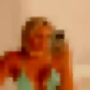 Contacte Mawusi, 41 ans à Plouvara en privé