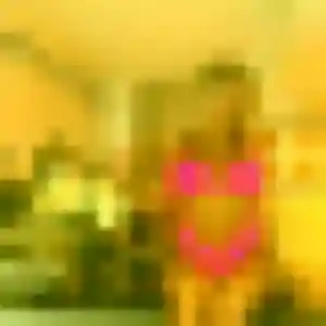 Photo privée de Gnilane, 23 ans à Plurien - rencontre sans lendemain