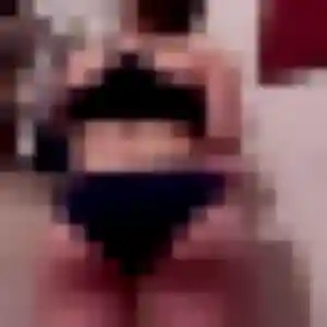 Afia de Ponlat-Taillebourg, 28 ans - plan cul sans prise de tête