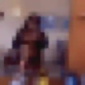 Rejoins Oumy, 22 ans à Pont-Melvez en privé