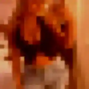 Perrine, 32 ans, en ligne à Porte-des-Bonnevaux pour une rencontre coquine