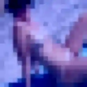 Zélie, 28 ans, en ligne à Pouzauges pour une rencontre coquine