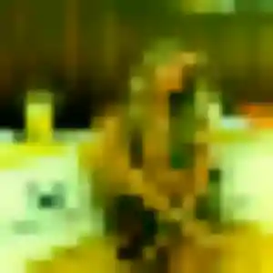 Rejoins Shade, 26 ans à Prémilhat en t'inscrivant