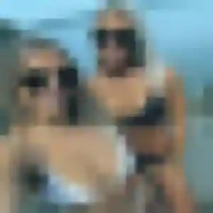 Photo de Salomé à Prin-Deyrançon (29 ans) - plan cul discret