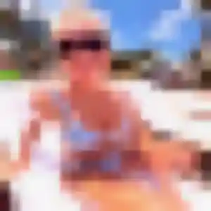 Ruth, 34 ans, connectée à Puy-l'Évêque pour une rencontre coquine