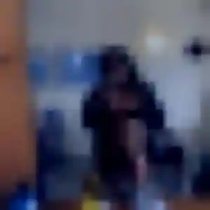 Ebele, 43 ans, disponible à Quéant pour un plan cul