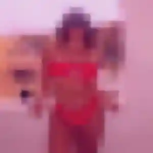 Yasmine, femme de 40 ans veut plan cul à Quévreville-la-Poterie