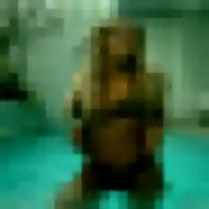 Oumy, fille de 40 ans veut plan cul à Quins