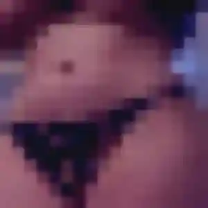 Photo sexy de Safi, 24 ans à Quint-Fonsegrives - plan discret