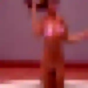 Sexy Faustine, 29 ans à Rayol-Canadel-sur-Mer - voir sa photo