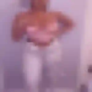 Photo exclusive de Khoudia, 30 ans à Redessan - rencontre sans lendemain