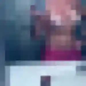 Rejoins Nyambura, 42 ans à Régina en privé