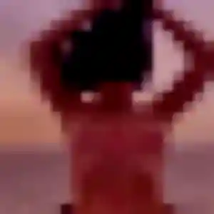Dienaba, femme de 25 ans cherche plan cul à Reuilly