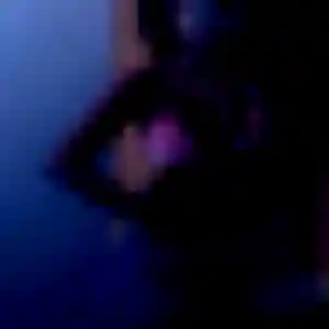 Rejoins Yankuba, 28 ans à Réville en privé