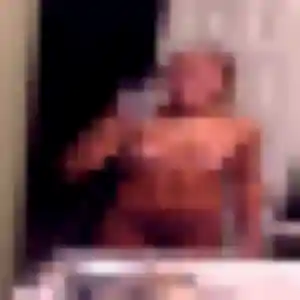 Photo de Pauline à Revonnas (39 ans) - plan cul sans inscription