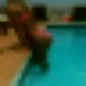 Zuri, 30 ans, disponible à Revonnas pour une rencontre coquine