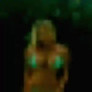Adama, 26 ans, en ligne à Rilly-la-Montagne pour une rencontre coquine