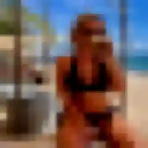 Photo de Cassandra à Rives-du-Loir-en-Anjou (37 ans) - plan cul discret