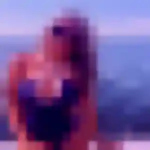 Mercy, 38 ans, connectée à Rives-en-Seine pour une rencontre coquine