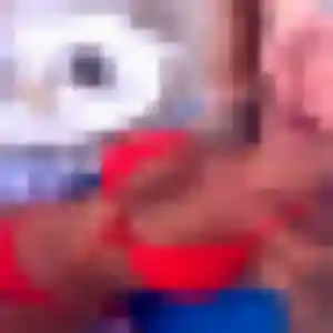 Charmante Laura, 36 ans à Ronchamp - la contacter