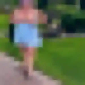Adeline, 24 ans, en ligne à Rosières-en-Santerre pour une rencontre coquine