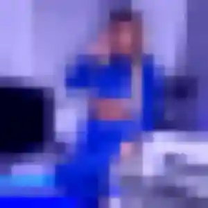 Khadija, 25 ans, en ligne à Rots pour une rencontre coquine