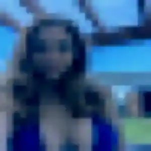 Saly, 22 ans, disponible à Rountzenheim-Auenheim pour un plan cul