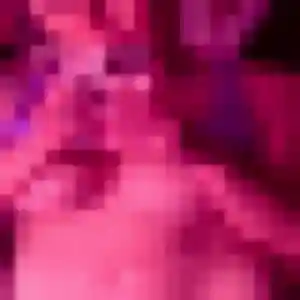 Nneka, 31 ans, en ligne à Roussillon pour une rencontre coquine