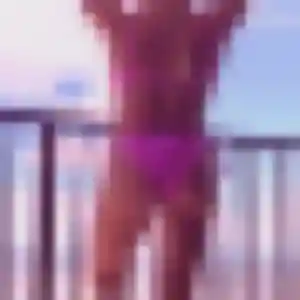 Bola, femme de 26 ans cherche plan cul à Roussillon