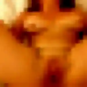Ursula (26 ans) à Roussillon cherche une rencontre rapidement