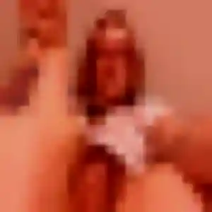 Sexy Lilou, 28 ans à Rouvres-en-Plaine - la contacter