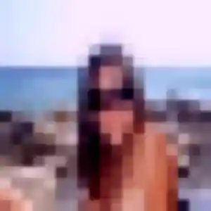 Sexy Morenike, 23 ans à Ruffec - voir sa photo