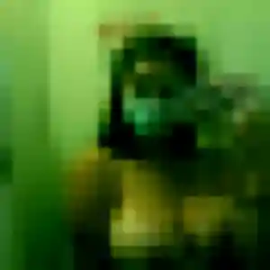 Khady (34 ans) à Saint-Alban-sur-Limagnole cherche un plan cul rapidement