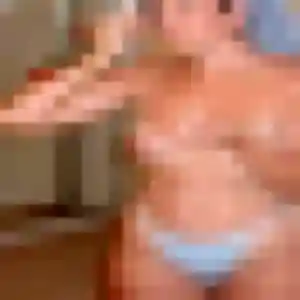 Laetitia de Saint-André-des-Eaux, 29 ans - plan cul discret